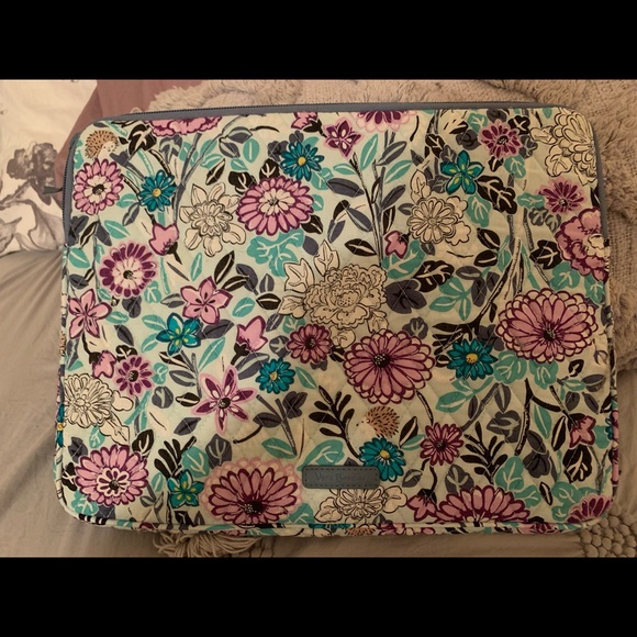 Vera Bradley laptop cover - Picture 2 of 3